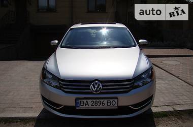 Седан Volkswagen Passat 2013 в Кропивницькому