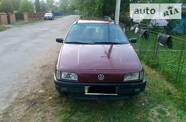 Универсал Volkswagen Passat 1989 в Калуше