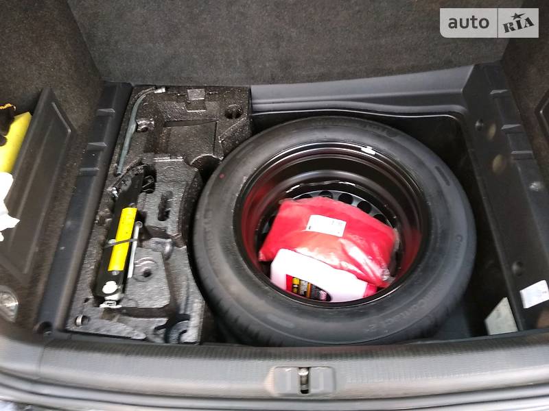 Універсал Volkswagen Passat 2011 в Львові фото 20 Універсал Volkswagen Passat 2011 в Львові