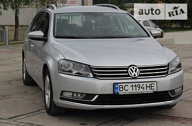 Універсал Volkswagen Passat 2011 в Львові