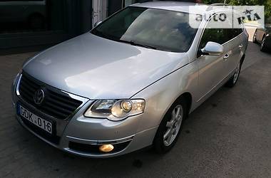 Универсал Volkswagen Passat 2006 в Ровно