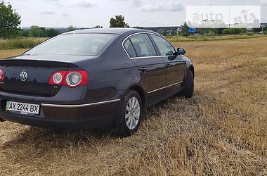 Седан Volkswagen Passat 2009 в Харькове