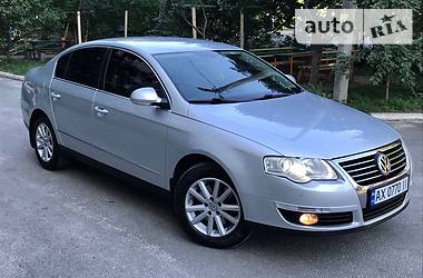 Седан Volkswagen Passat 2008 в Харькове