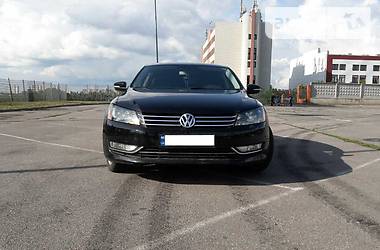  Volkswagen Passat 2013 в Харькове