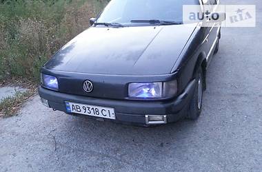 Універсал Volkswagen Passat 1990 в Погребище