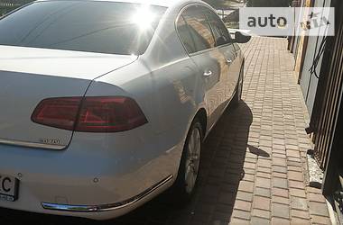 Хэтчбек Volkswagen Passat 2013 в Харькове