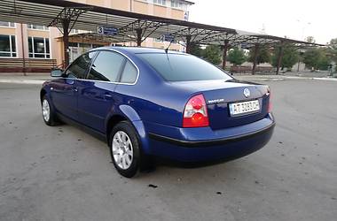 Седан Volkswagen Passat 2002 в Ивано-Франковске