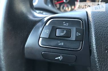 Седан Volkswagen Passat 2012 в Киеве