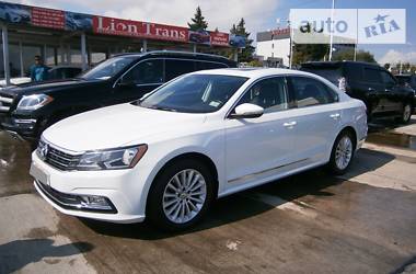 Седан Volkswagen Passat 2016 в Днепре