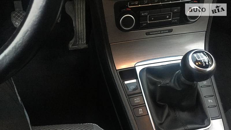 Универсал Volkswagen Passat 2012 в Ровно