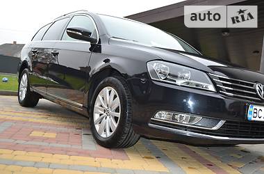  Volkswagen Passat 2011 в Стрые