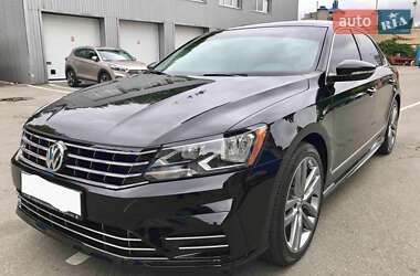 Седан Volkswagen Passat 2016 в Киеве
