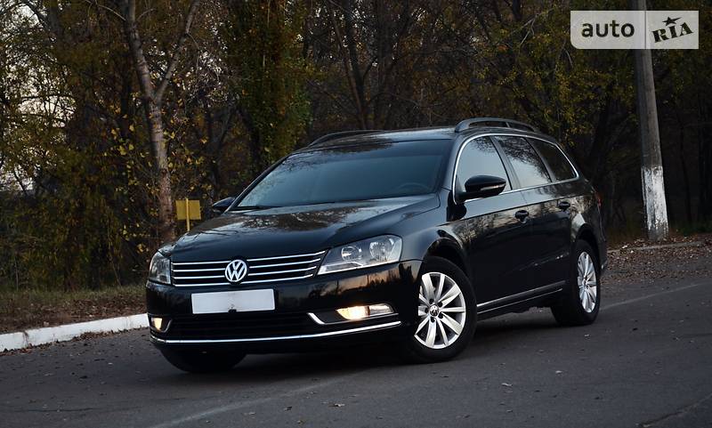 Универсал Volkswagen Passat 2011 в Киеве