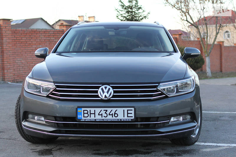 Универсал Volkswagen Passat 2015 в Одессе