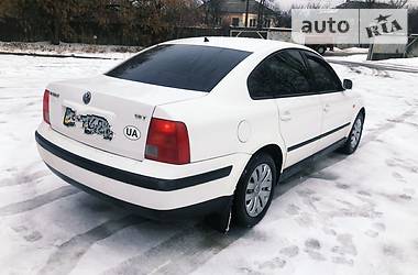  Volkswagen Passat 1998 в Киеве