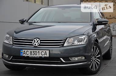 Седан Volkswagen Passat 2014 в Луцке