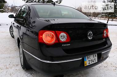 Седан Volkswagen Passat 2006 в Дрогобыче