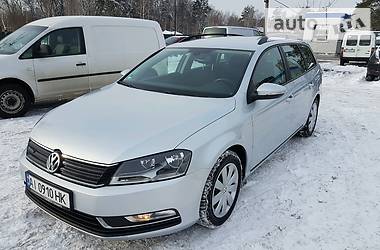 Универсал Volkswagen Passat 2012 в Киеве