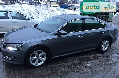 Седан Volkswagen Passat 2012 в Кропивницком