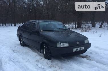 Седан Volkswagen Passat 1991 в Днепре