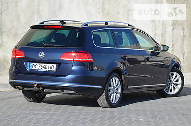 Универсал Volkswagen Passat 2011 в Львове