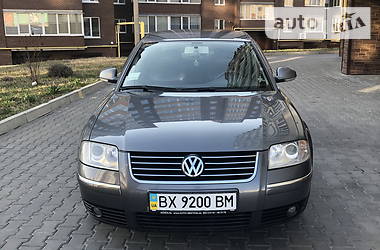 Седан Volkswagen Passat 2005 в Теофиполе