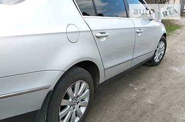 Седан Volkswagen Passat 2007 в 