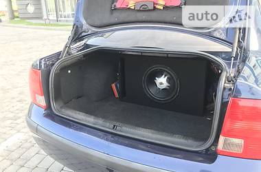 Седан Volkswagen Passat 1998 в 