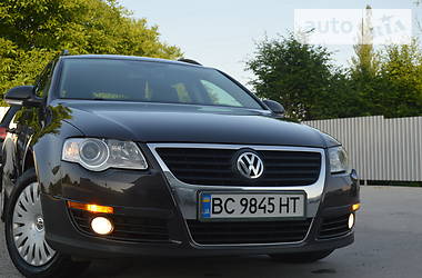 Универсал Volkswagen Passat 2010 в Дрогобыче