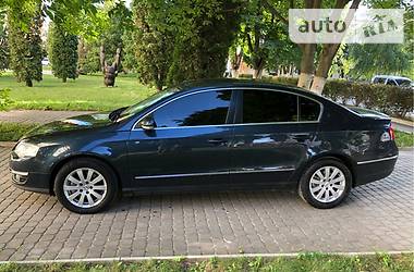 Седан Volkswagen Passat 2008 в Кам'янець-Подільському