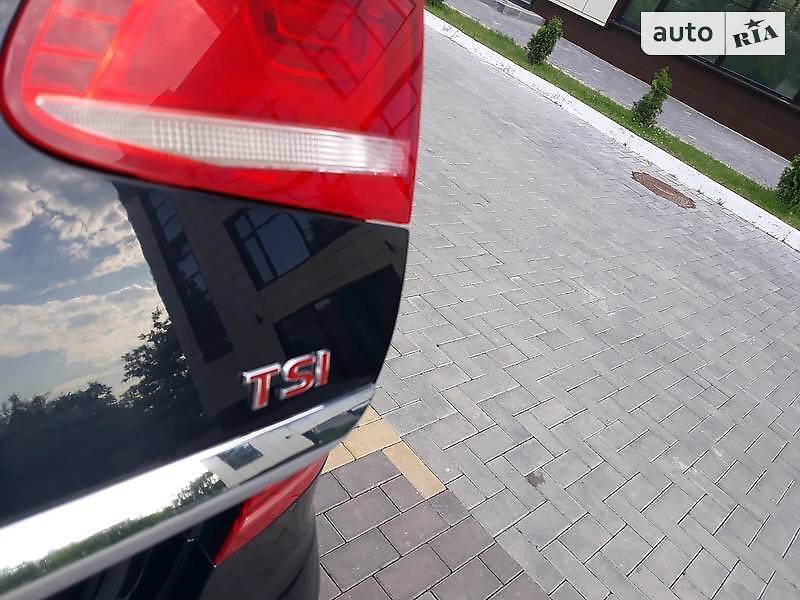 Седан Volkswagen Passat 2011 в Луцьку