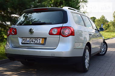 Універсал Volkswagen Passat 2009 в Дрогобичі