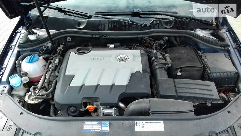 Універсал Volkswagen Passat 2010 в Львові