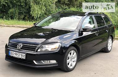 Універсал Volkswagen Passat 2013 в Тернополі