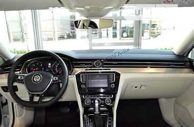 Седан Volkswagen Passat 2015 в Хмельницком