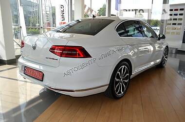 Седан Volkswagen Passat 2015 в Хмельницком