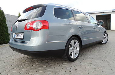 Универсал Volkswagen Passat 2008 в Нововолынске