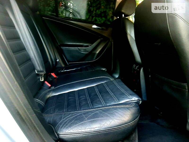 Седан Volkswagen Passat 2006 в Дніпрі