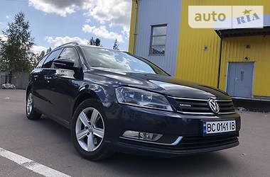 Универсал Volkswagen Passat 2012 в Львове