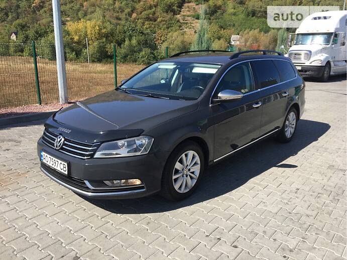 Універсал Volkswagen Passat 2011 в Мукачевому