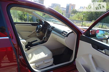 Седан Volkswagen Passat 2015 в 