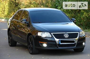 Седан Volkswagen Passat 2009 в Рівному