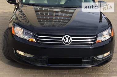 Седан Volkswagen Passat 2012 в Виннице