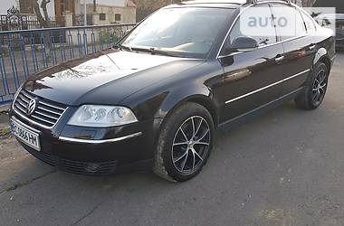 Седан Volkswagen Passat 2004 в Львові