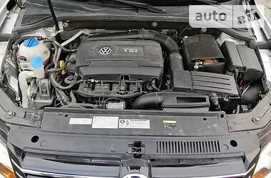 Седан Volkswagen Passat 2014 в Киеве