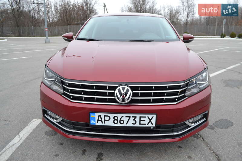 Седан Volkswagen Passat 2016 в Запоріжжі