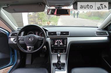 Седан Volkswagen Passat 2013 в Дубно