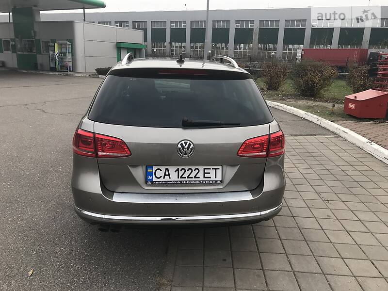 Універсал Volkswagen Passat 2012 в Черкасах