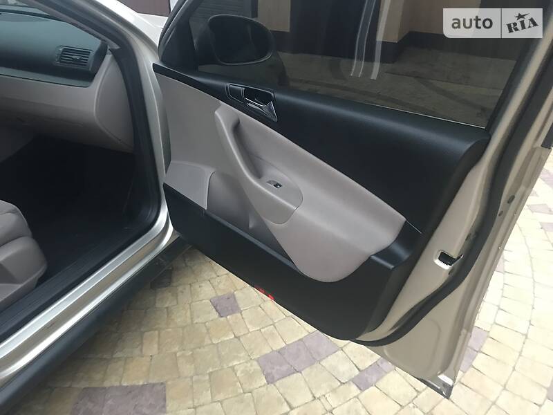 Седан Volkswagen Passat 2007 в Кременчуці