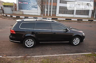 Універсал Volkswagen Passat 2011 в Києві